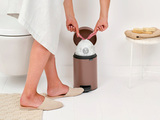 Мусорный бак newIcon с педалью 3 л, артикул 233968, производитель - Brabantia, фото 9