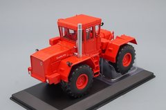 Tractor K-701M Kirovets red 1:43 Hachette #141