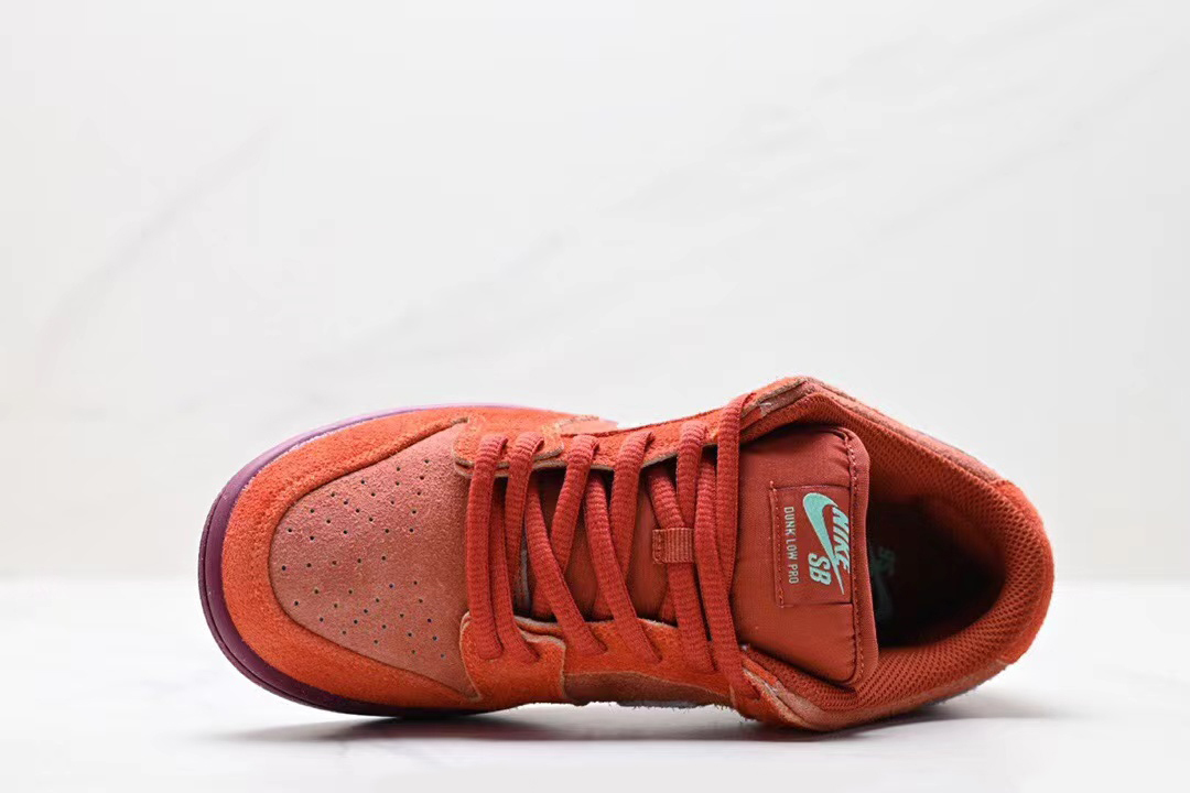 Nike sb all red best sale