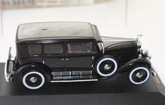 Cadillac V16 LWB Imperial Sedan Al Capone 1930 IXO Museum Collection 1:43