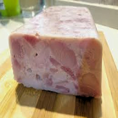 Ветчина из курицы вареная (су-вид) / 400 гр