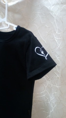 Футболка с мини аппликацией