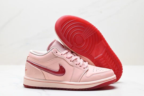 Air Jordan 1 Low 'Valentine’s Day' 