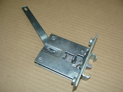 Замок боковой двери УАЗ-452 нового образца (короткая тяга)