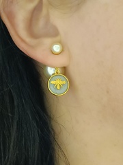 Серьги Пусеты диорки (жемчуг) CDior с подвесками с эмалью