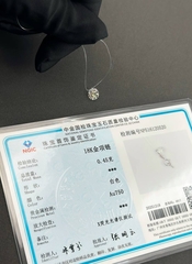 cvd-brilliant-0-5-1ct-karat-na-leske-nevidimke-s-zamkami-iz-belogo-zolota-750-proby