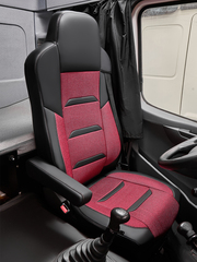 Чехлы Люкс КамАз 5490 K4 с 2014 года (экокожа+рогожка, черный, красная вставка)