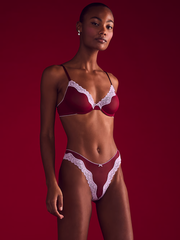 TEASE ТРУСИКИ ТАНГА