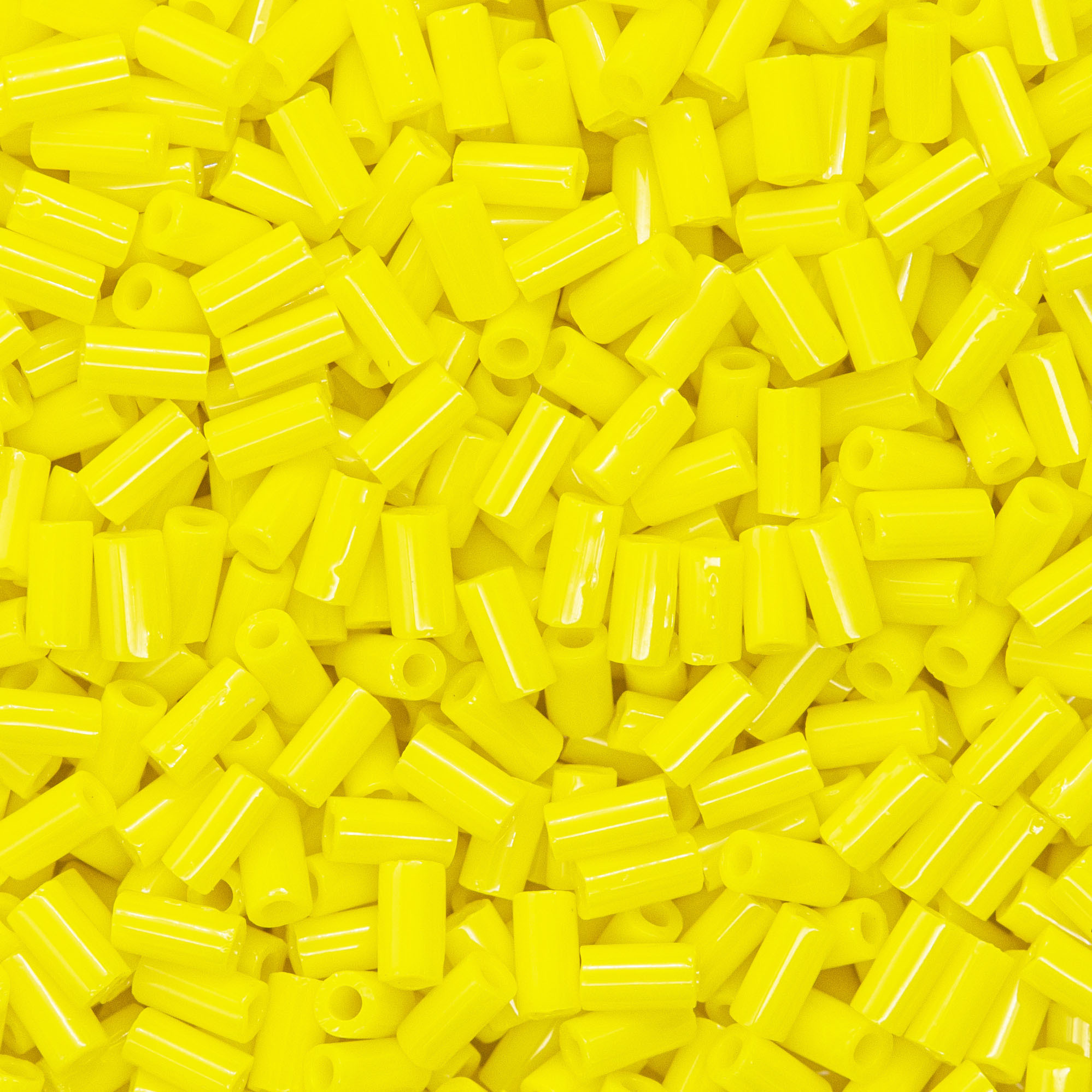 Японский бисер TOHO Bugle (стеклярус) 3mm (№42), непрозрачный глянцевый