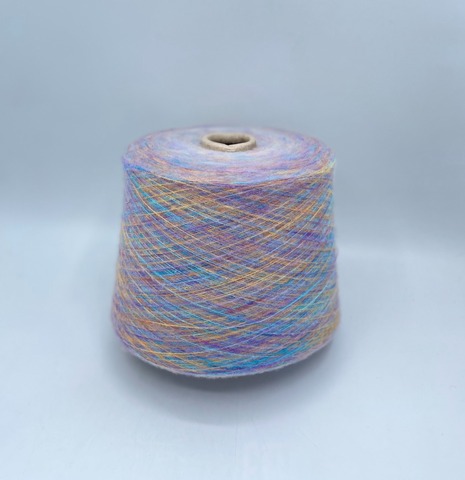 Бобинная пряжа,2200м,Pannetto multicilor, 65% Меринос, 35%Полиамид,Букет циний,37068
