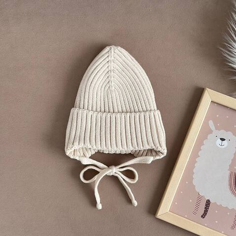 Демисезонная шапка