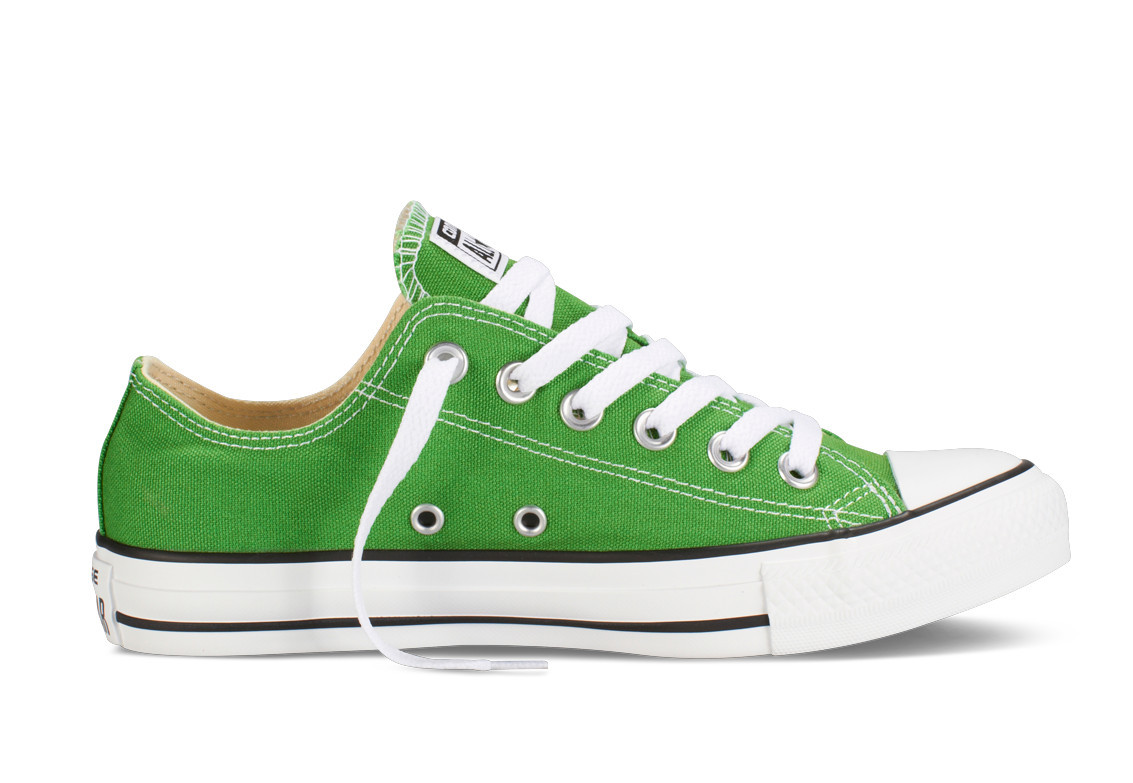 green chuck taylor low tops