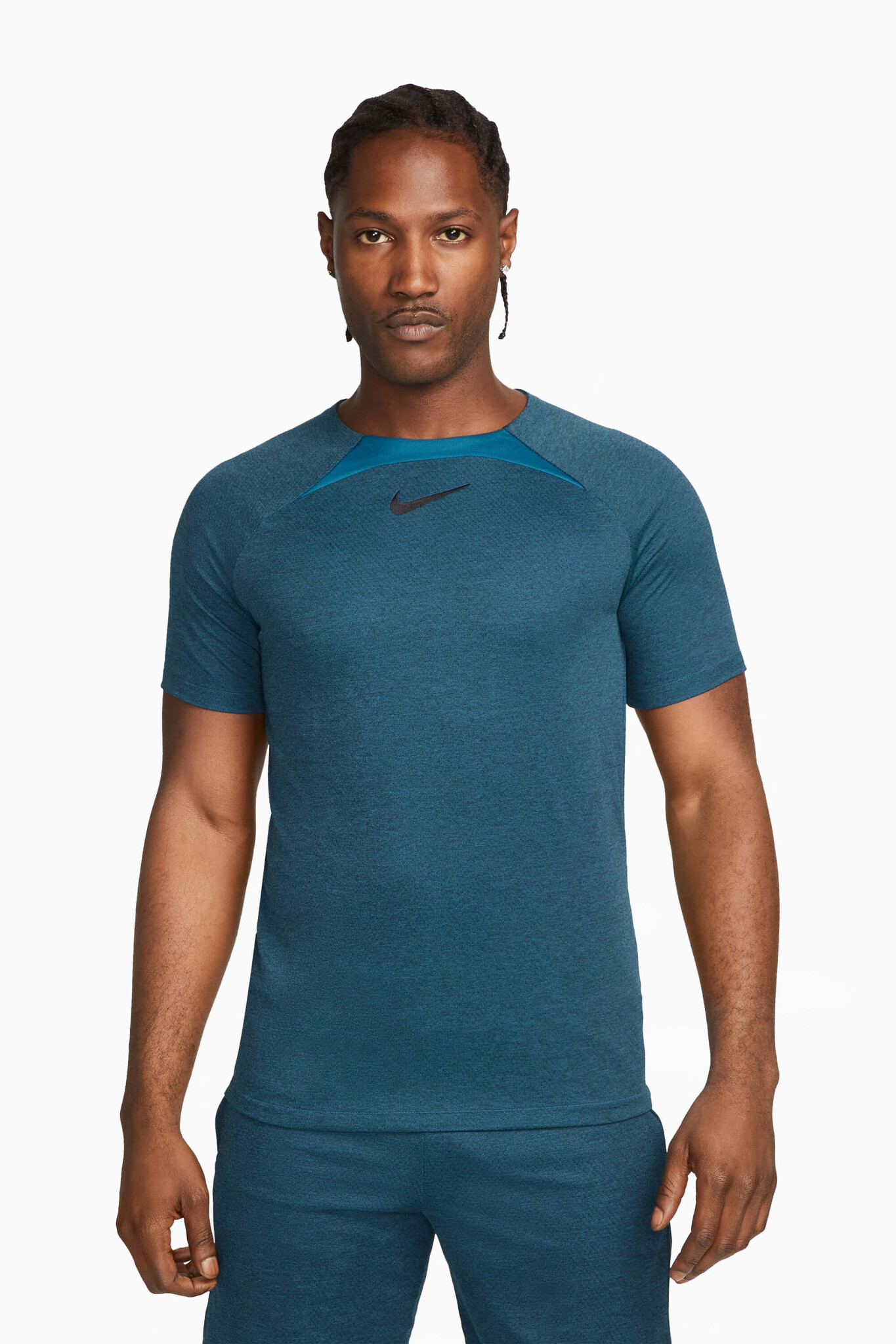 Nike Dri Fit Academy спортивный