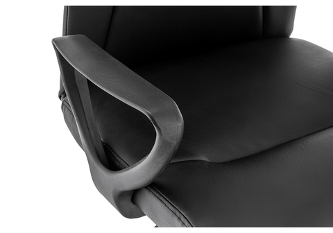 Офисное кресло для персонала и руководителя Компьютерное Favor черное 65*65*99 Черный
