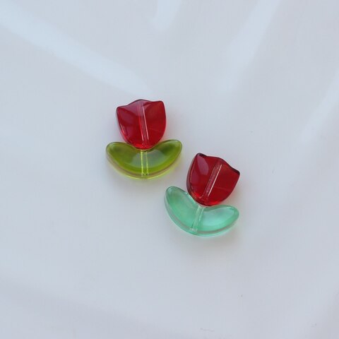 Подвеска Цветок тюльпан, акрил, красный 9*9 мм, Ф029