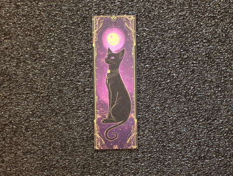 Кот под лунным светом