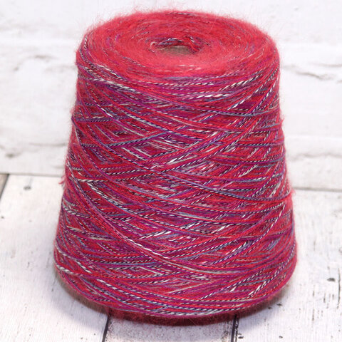 Смотка с альпакой и хлопком 230 красно-сиреневый