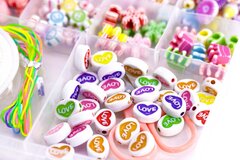 
          Набор для создания украшений-бусины Alingar, 170х165х18мм, "Зодиак", 15 вид.бус., подвес., ножницы, 1х7м леска, 1х2м нить, пластик.пенал