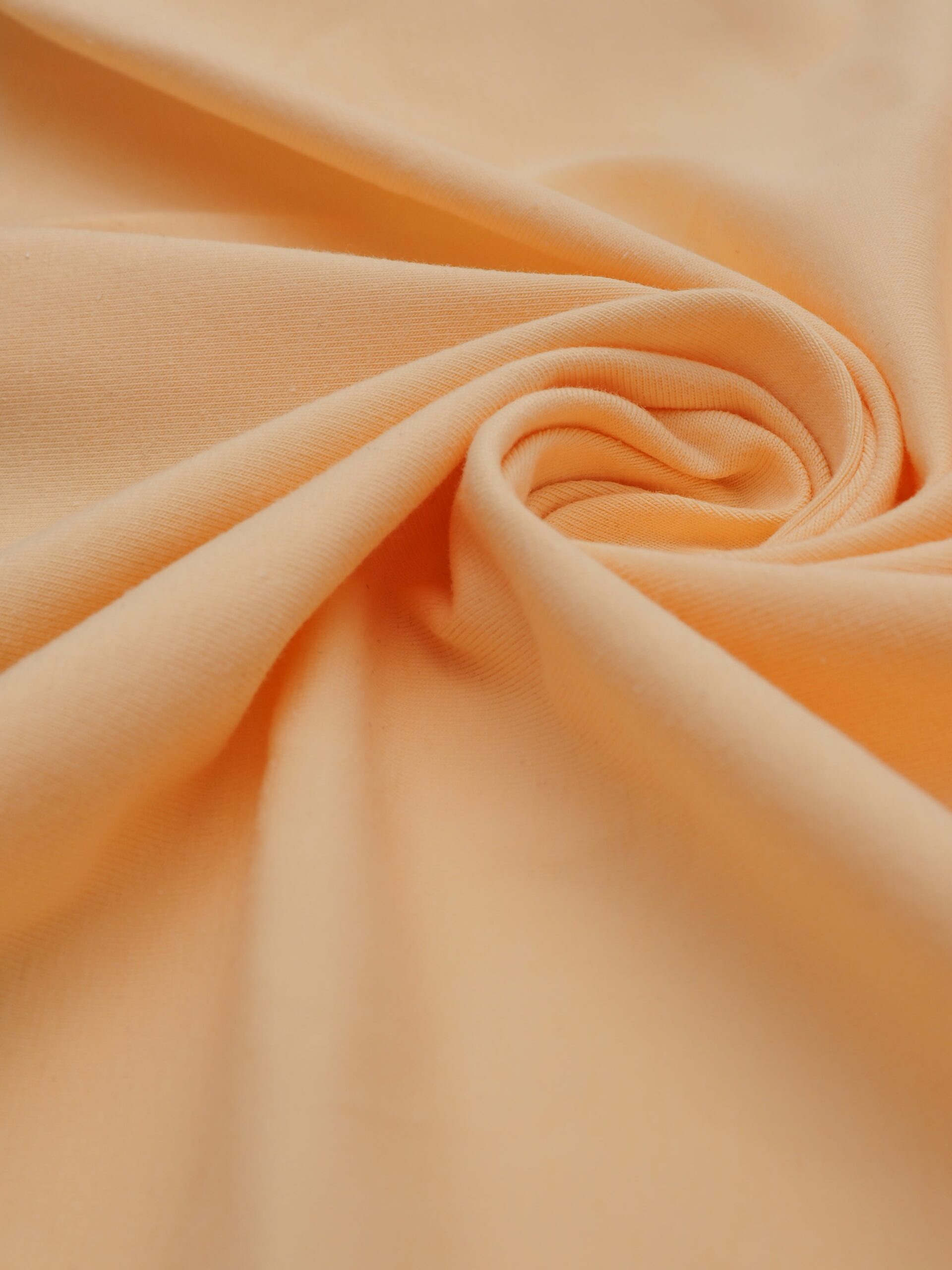 Кулирка на ластовицу персиковая отрезами