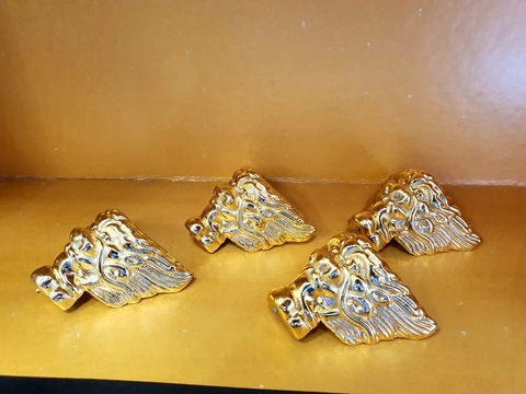 ножка для шкатулки C052-2 золото пластик 40*35мм