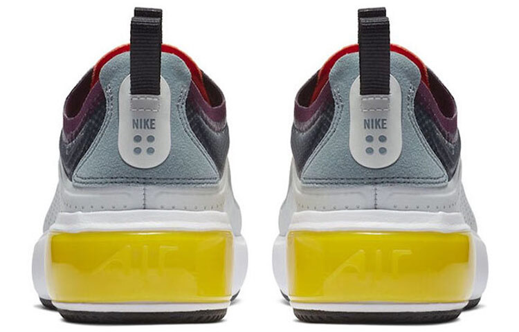 Nike Air Max Dia Se Qs Hyper Sneakers
