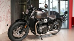 TRIUMPH BONNEVILLE BOBBER