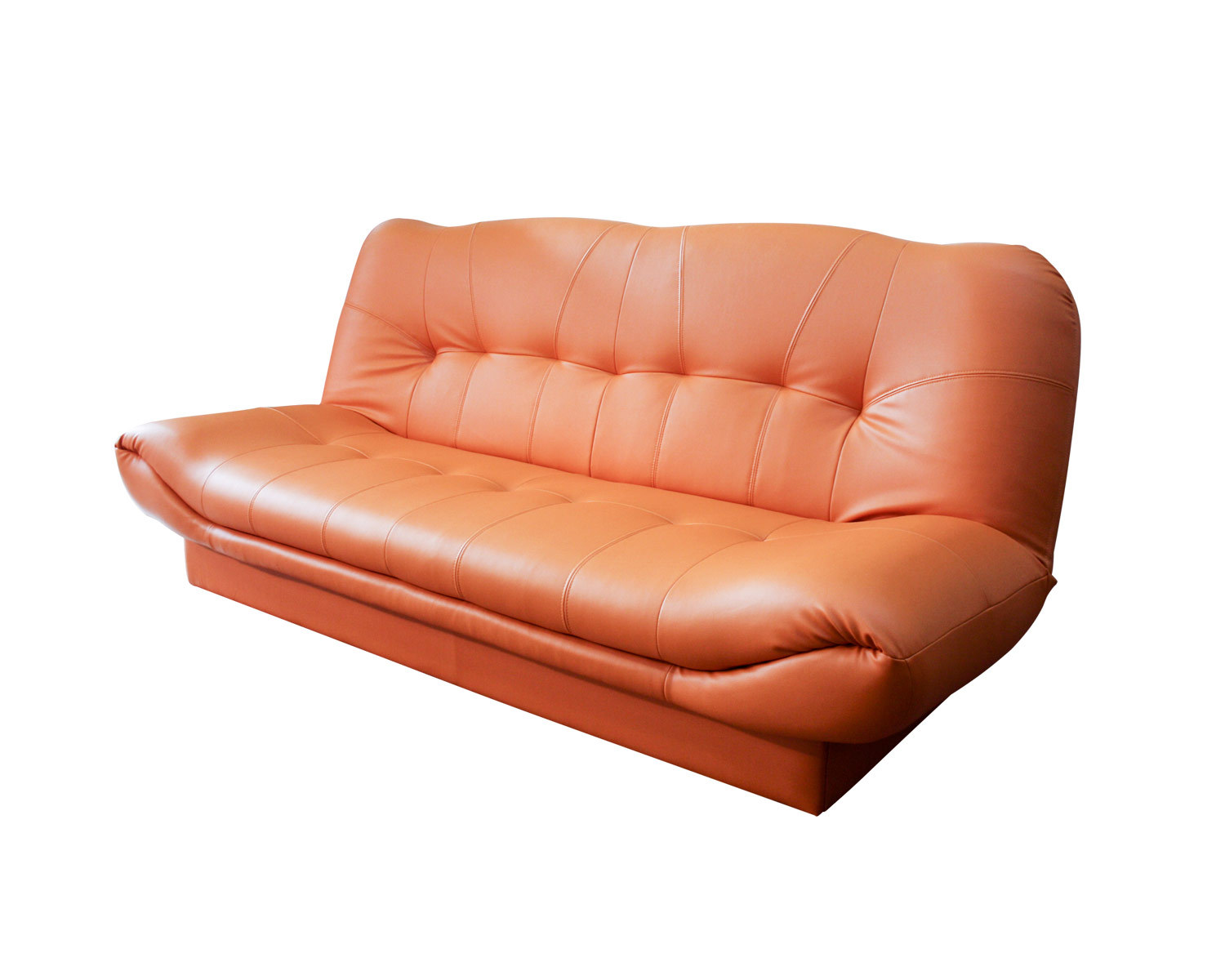 мягкий диван из кожзама