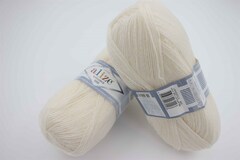 ALIZE "LANAGOLD 800", 49% шерсть, 51% акрил, 100 гр, 800 м, 62 молочный