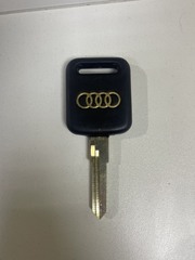 Заготовка автомобильного ключа 13222 Audi
