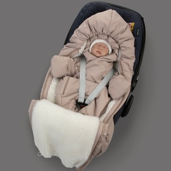 Комплект на выписку из 5 предметов