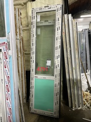 Пластиковая дверь новая 243(в) х 70(ш) балконная