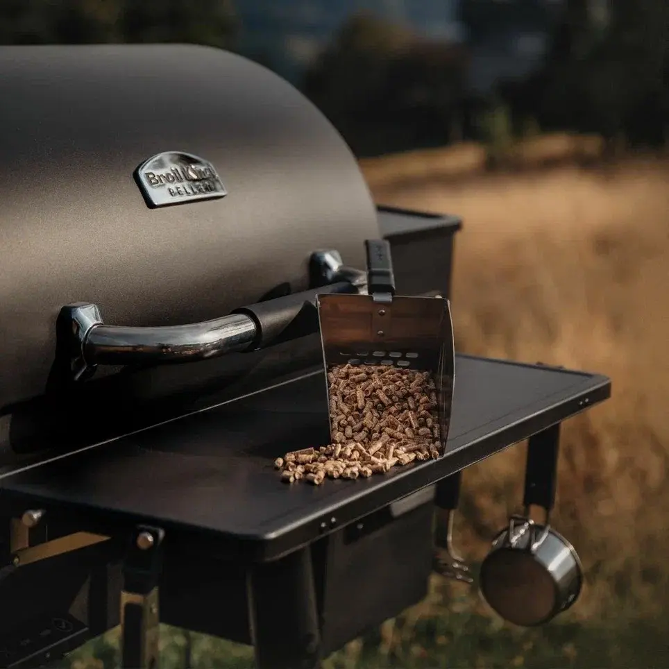 Гриль пеллетный Broil King REGAL PELLET 500