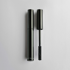 Тушь с эффектом накладных ресниц SUPREMATIC ULTRA BLACK 4,5 г