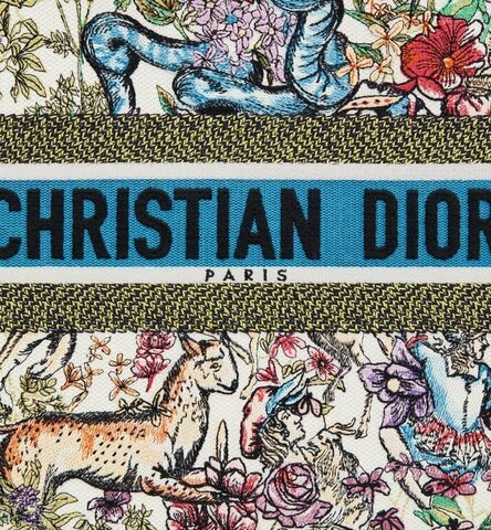 Сумка Dior Book Tote, модель среднего формата белый