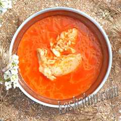 Куриная грудка в красном овощном соусе 'Фермер'