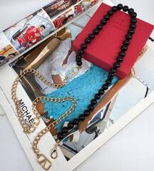 Пояс цепочка с жемчугом в стиле VALENTINO