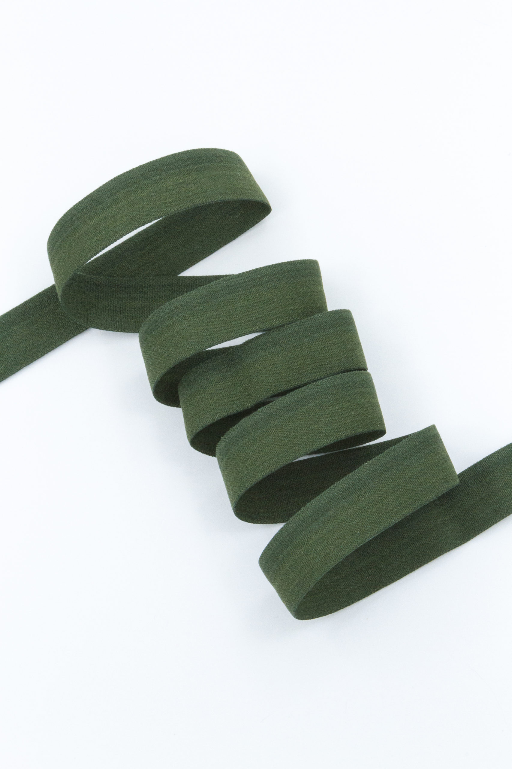 Бейка эластичная хаки матовая ширина 15 мм