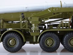 ZIL-135LM LUNA-M 9P113 with missile 9M21 1:43 Start Scale Models (SSM)