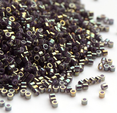 DB-1011 Бисер цилиндрический Миюки делика 11/0 /Miyuki delica 11/0 Metallic Iris Dusty Mauve Gold