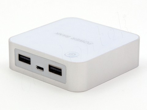 Портативное зарядное устройство Ambertek Power Bank PB8400