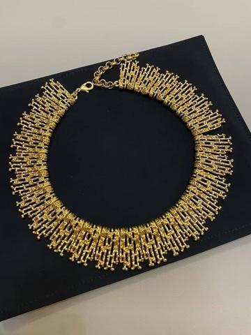 Колье  Schiaparelli