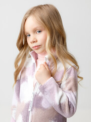 куртка  для девочки  ФЛ 34025/н/42 ГР