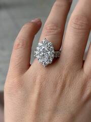 kolco-graff-dvojnoe-iz-serebra-s-kamnem-markiz-brilliantovoj-ogranke