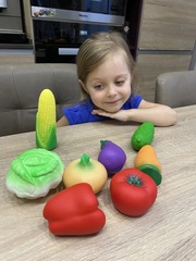 Игрушечная еда 
