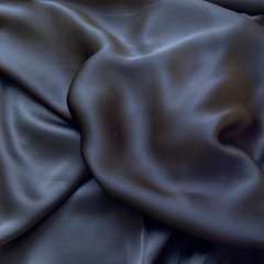 Кади черное фото