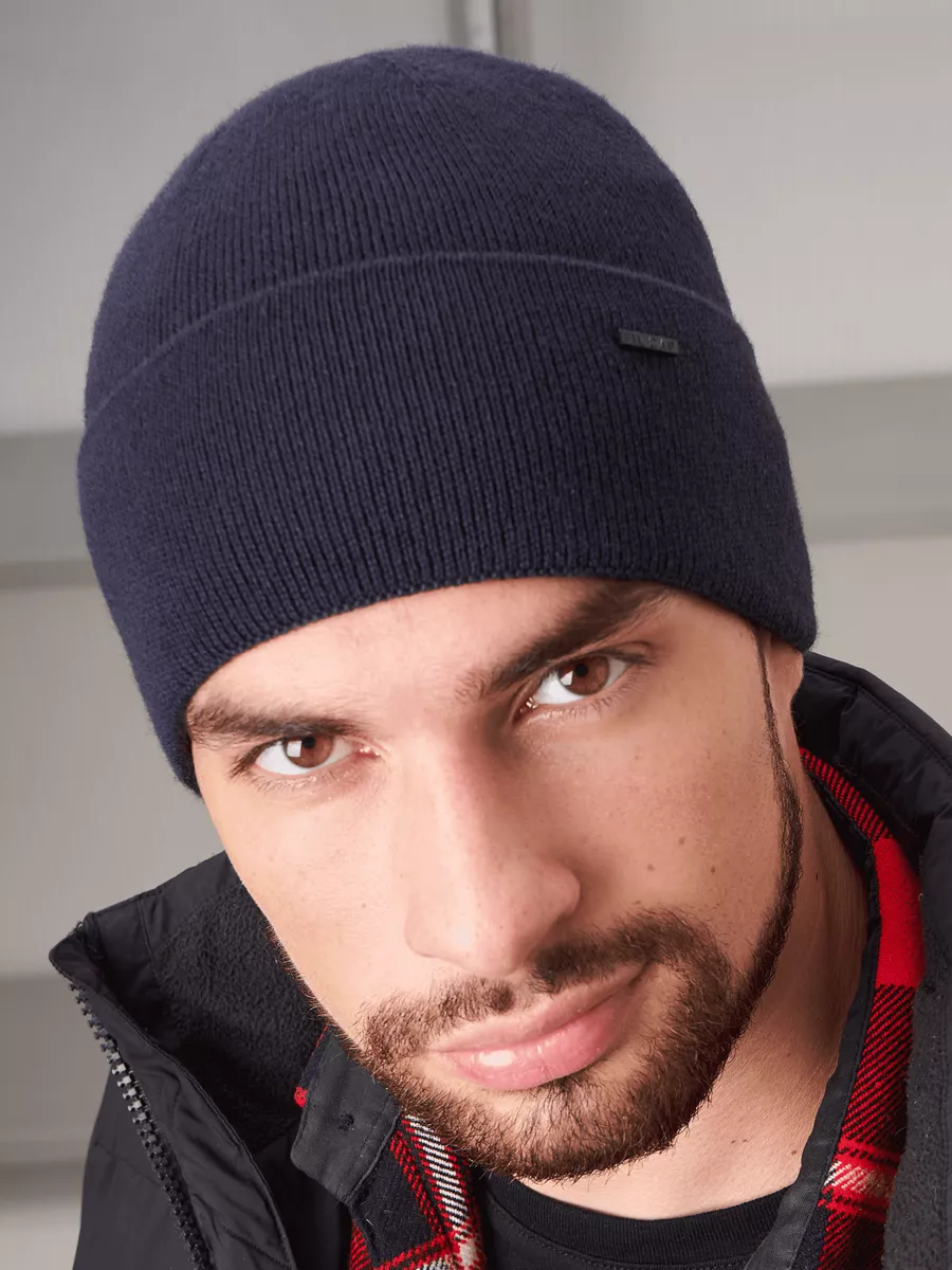 Шапка бини зимняя весенняя с флисом