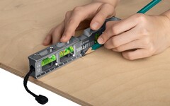 KRAFTOOL BILLET-20, 8 в 1, 200 мм, точность 0.3 мм/м, 4 глазка, брусковый магнитный уровень (34790)