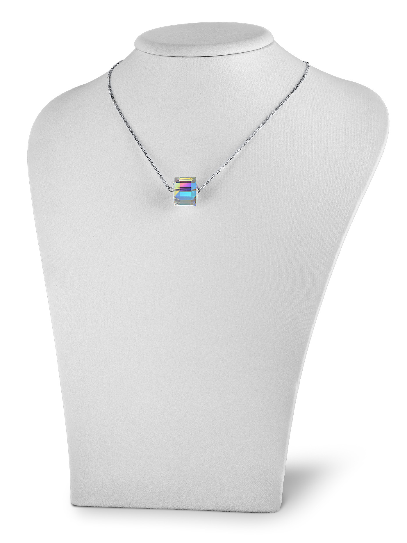 Серебряный чокер с кристаллом Swarovski