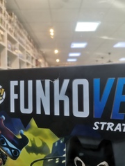 Настольная Игра Funkoverse Strategy Game: DC Comics 100 Base Set (Повреждена упаковка)