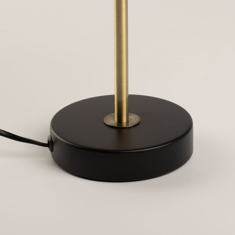 Настольная лампа De City Конрад 667034401